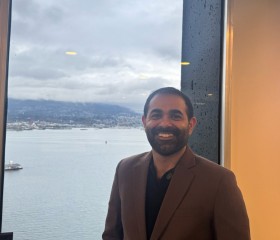 Karan, 34, Vancouver