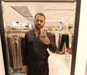 Usama Khalid, 31, Sharjah